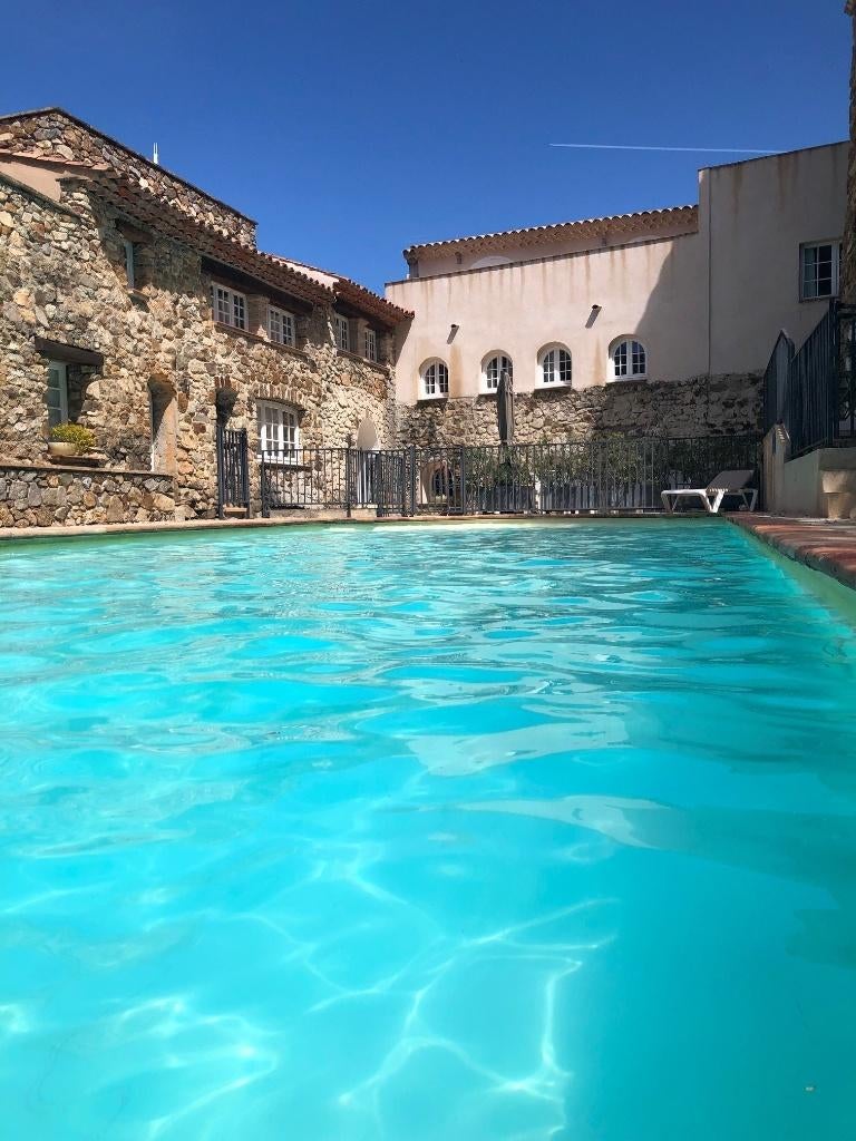 In juni naar de Cote d'Azur? Vakantiehuis Saint-Maxime 4-6 p, Wasmachine, In bergen of heuvels, Provence en Côte d'Azur, Landelijk