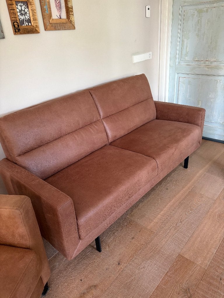 Foto 5 van Prachtige nubuck lederen bank en fauteuil