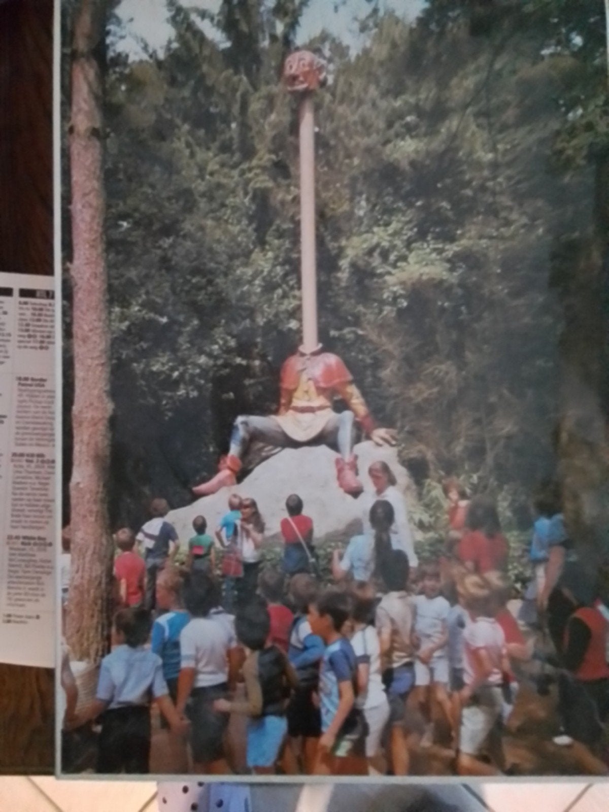 Vintage foto: Efteling Langnek met kinderen, Alle leeftijden, Ophalen