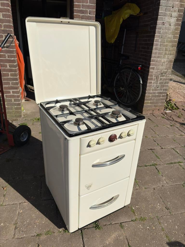 Retro vintage gasfornuis, Witgoed en Apparatuur, Ophalen, Gebruikt, 4 kookzones, Gas