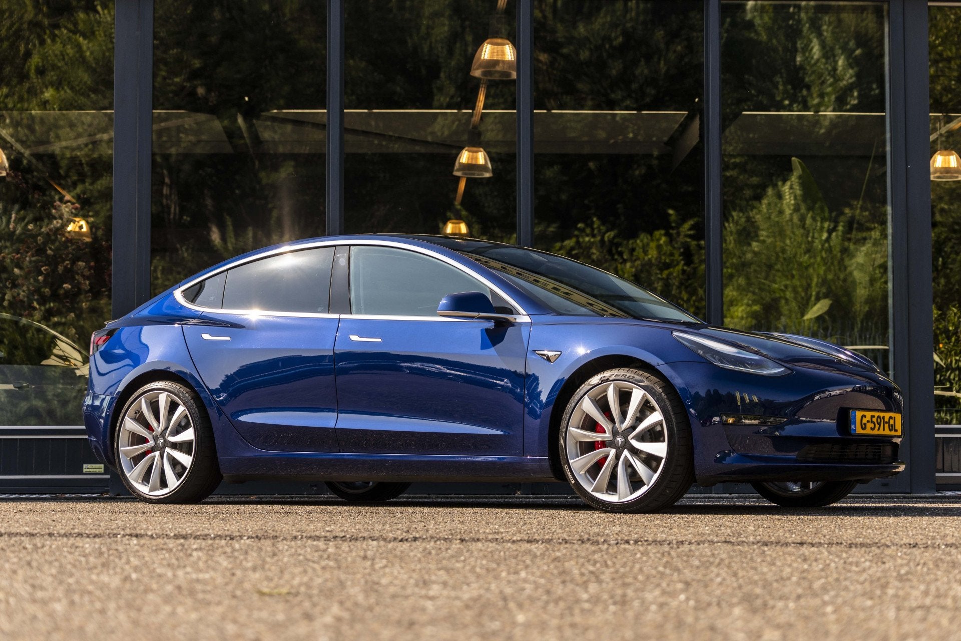 Tesla Model 3 Performance AWD 75 kWh SOH 85.8% (bj 2019), Automaat, Dealer onderhouden, 530 km, Blauw