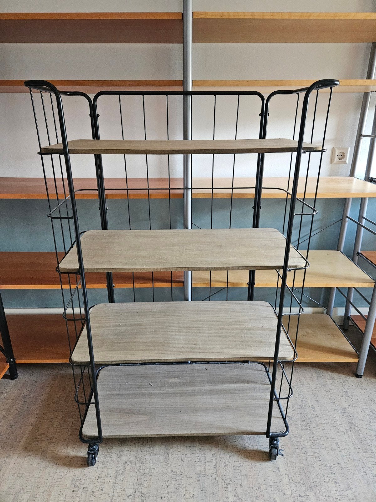 Bakkerskast / Bakkerskar met 4 planken, Huis en Inrichting, Ophalen, Zo goed als nieuw