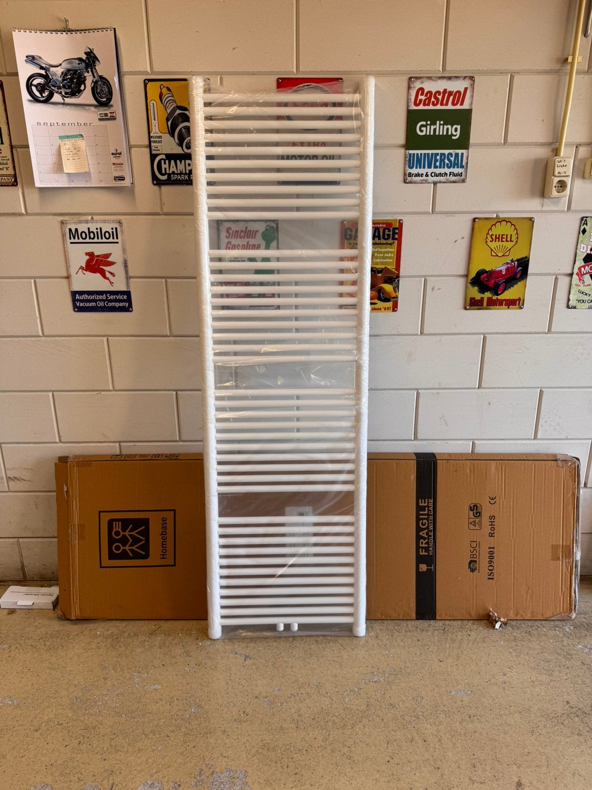Homebase designradiator 180x55, Doe-het-zelf en Verbouw, Verwarming en Radiatoren, Ophalen, Radiator, Minder dan 60 cm, Zo goed als nieuw