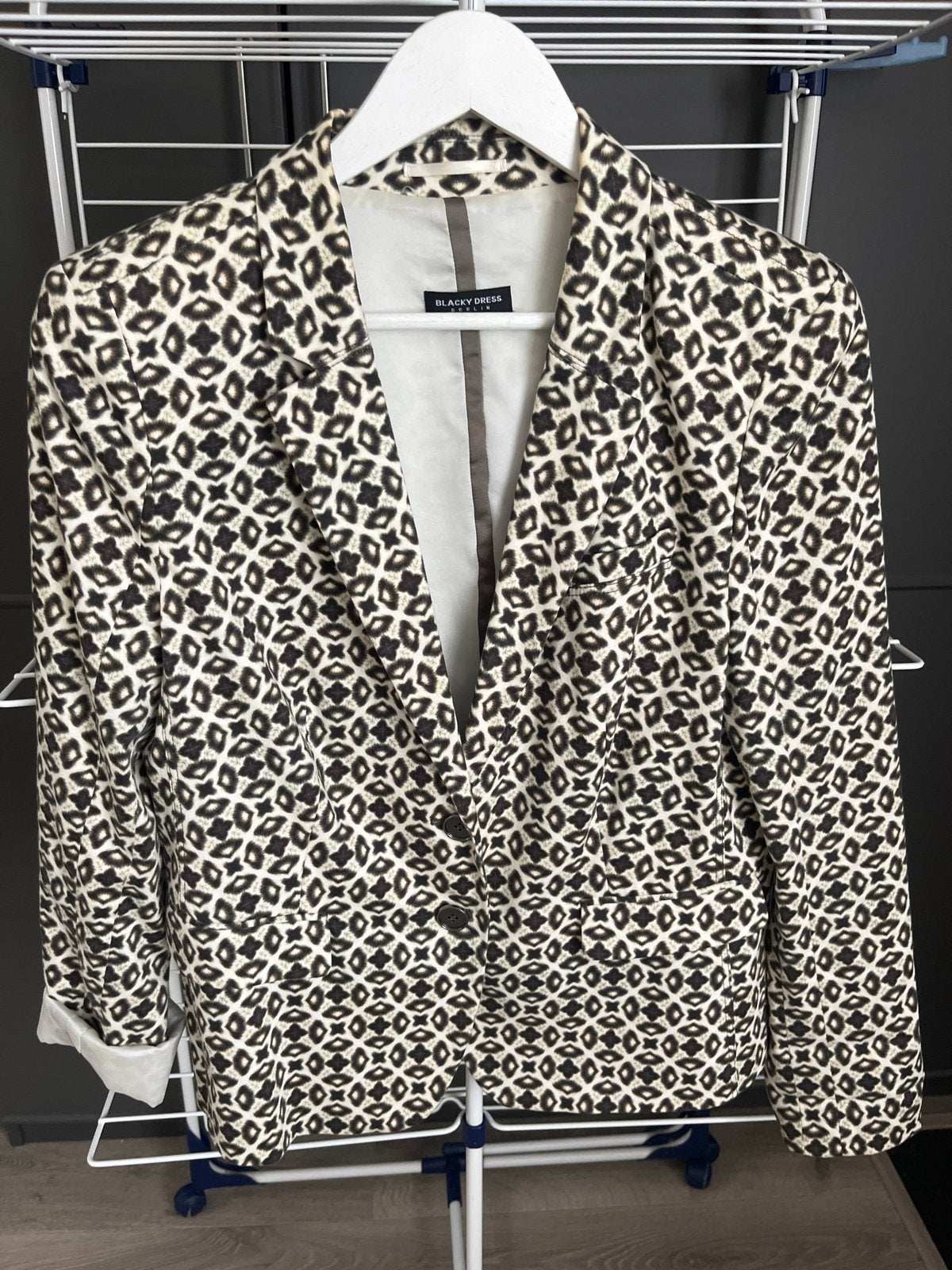 Blacky Dress Jasje met print., Zwart, Maat 42/44 (L), Ophalen of Verzenden, Zo goed als nieuw