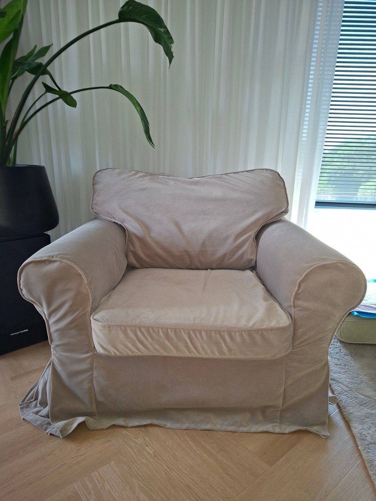 EKTORP beige fauteuil - Zo goed als nieuw, Huis en Inrichting, Ophalen, Overige kleuren, Zo goed als nieuw, Tijdloos, Comfortabel