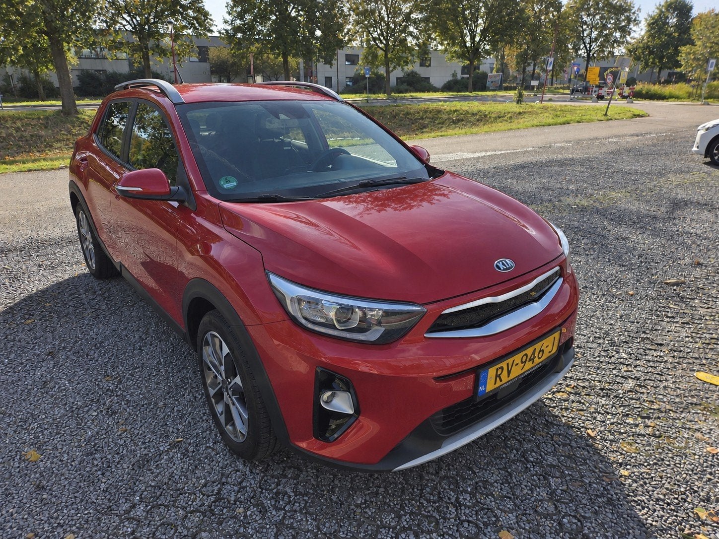 Kia Stonic 1.0 T-gdi 120pk 2018 Rood, Auto's, Voorwielaandrijving, 450 kg, Origineel Nederlands, Handgeschakeld