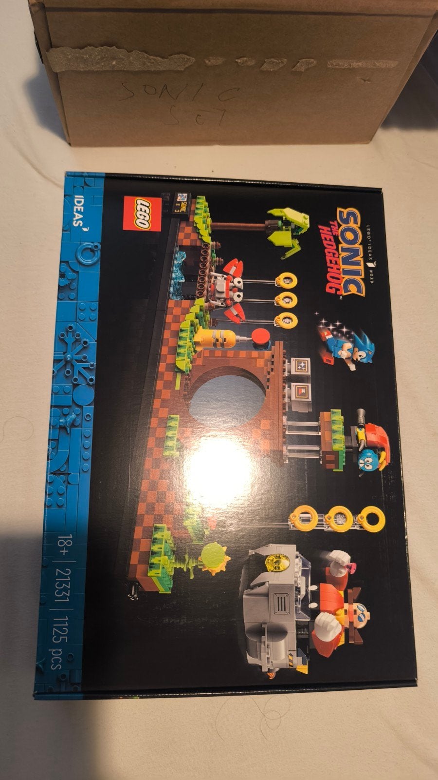 LEGO Ideas Sonic the Hedgehog Green Hill Zone (21331) NIEUW, Inclusief minifiguren, Lego, Nieuw, Ophalen of Verzenden