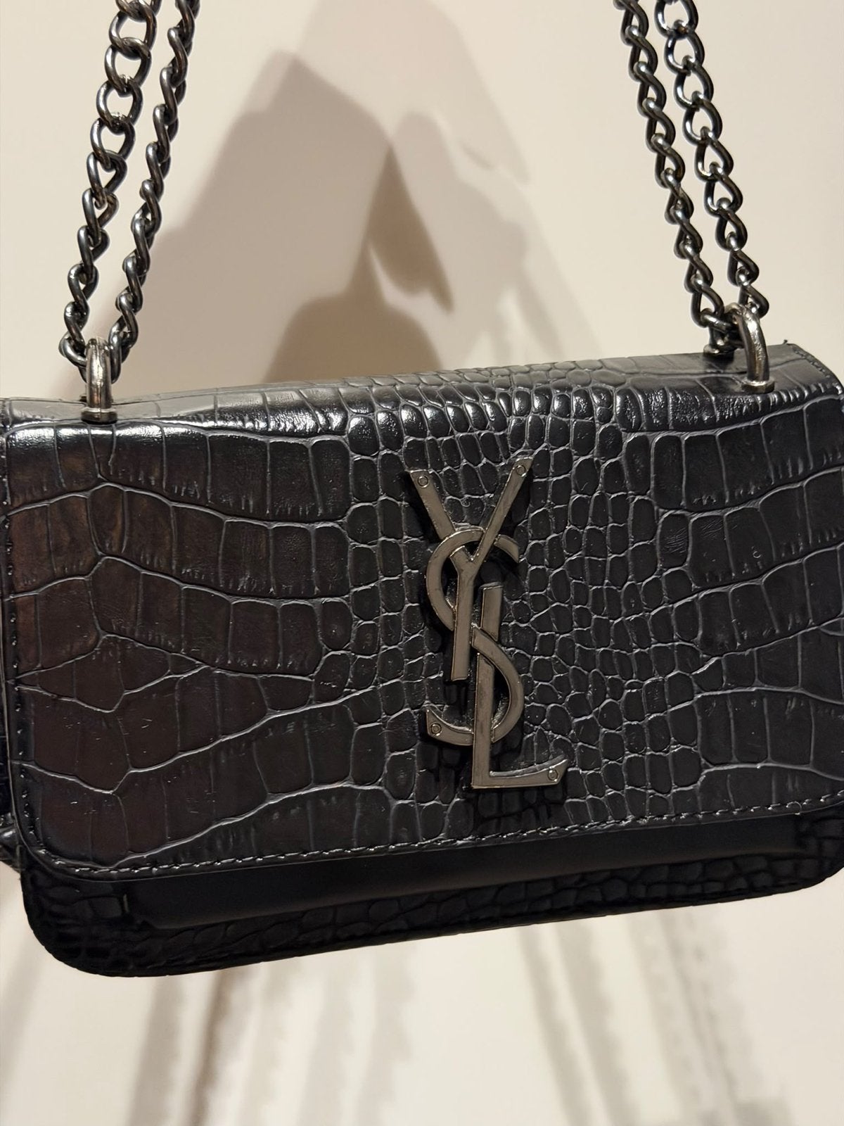 Zwarte YSL schoudertasje met ketting, Ophalen of Verzenden, Gebruikt, Zwart, Schoudertasje