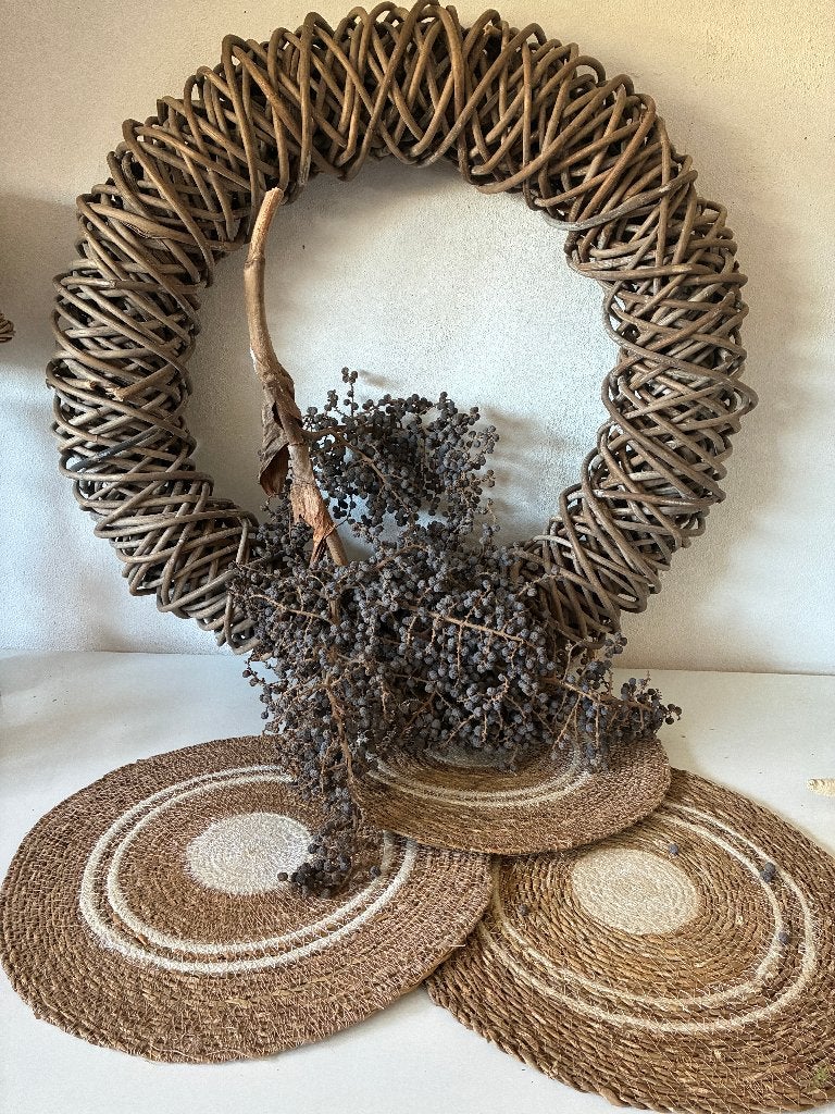 Grote krans, Huis en Inrichting, Woonaccessoires | Kransen, 68 cm, Ophalen, Zo goed als nieuw