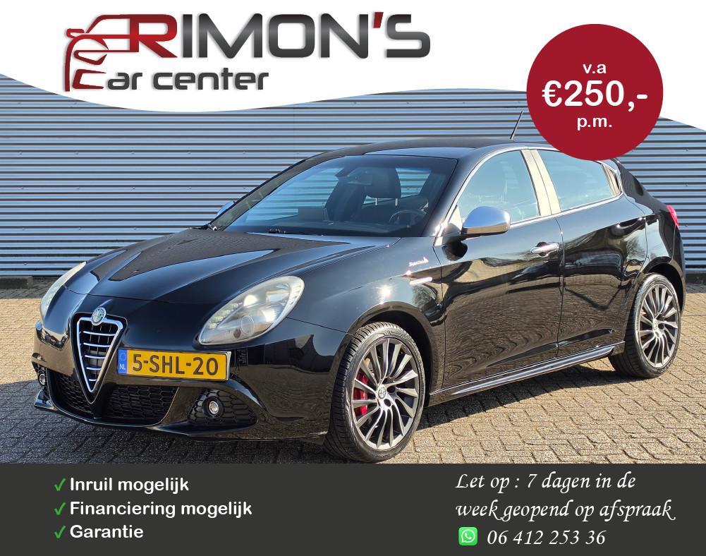 Alfa Romeo Giulietta 1.4 T Business Automaat Leder Dealer On, Auto's, Euro 5, 4 cilinders, Leder en Stof, Zwart