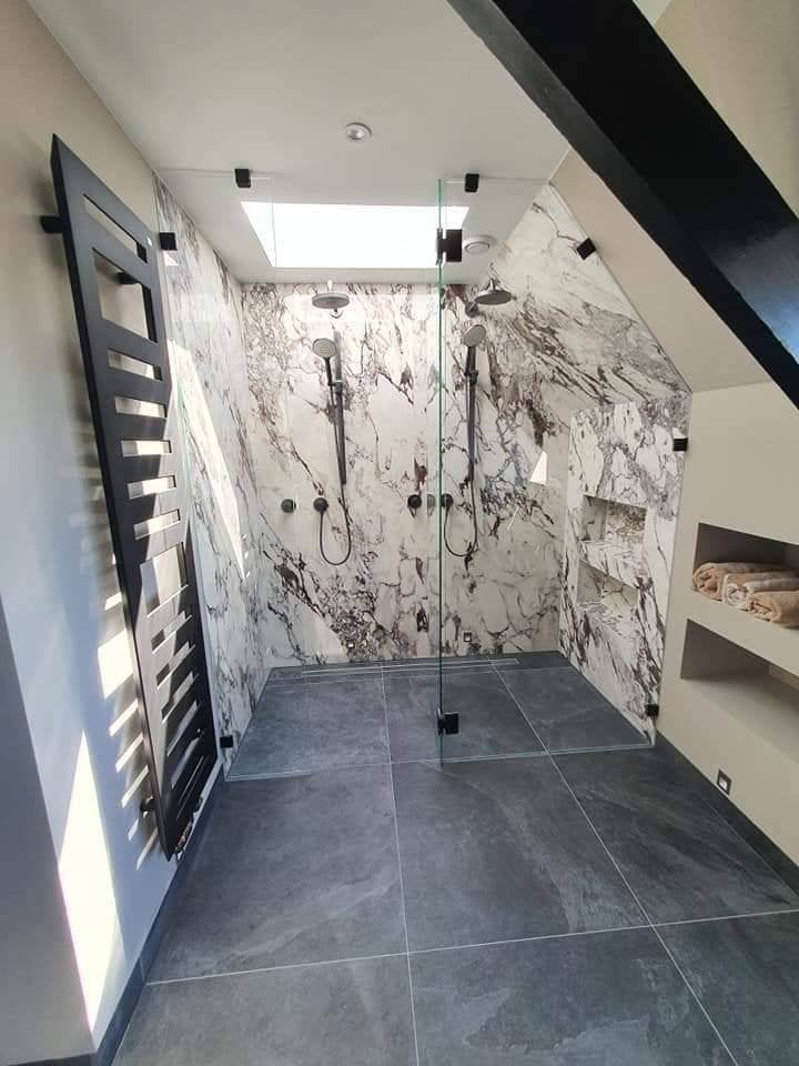 Badkamer Laten Betegelen in Berkenwoude | Gratis Offerte, Ophalen of Verzenden
