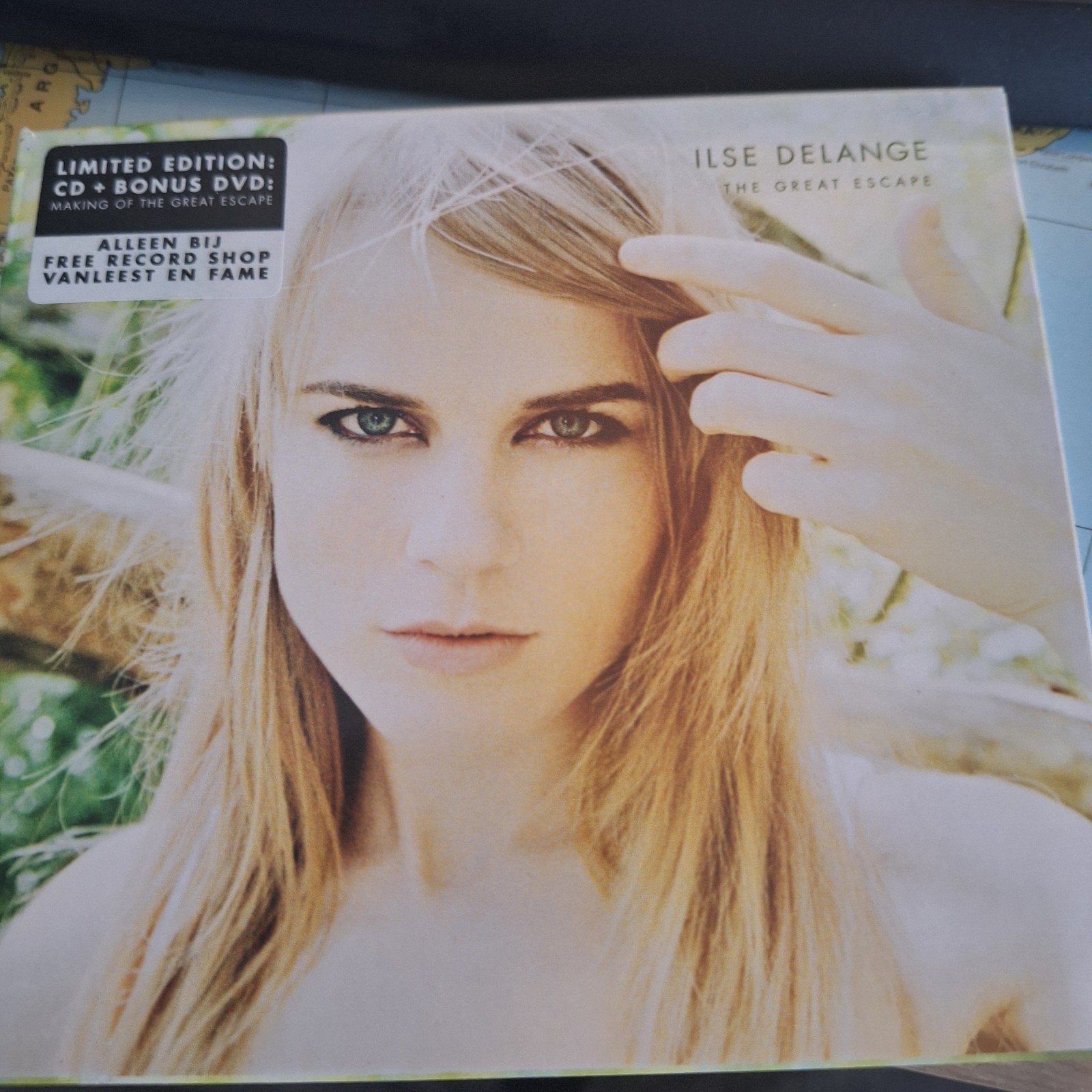 Ilse DeLange - The Great Escape (Limited Edition CD+DVD), Ophalen of Verzenden, Zo goed als nieuw, Album, Inclusief DVD