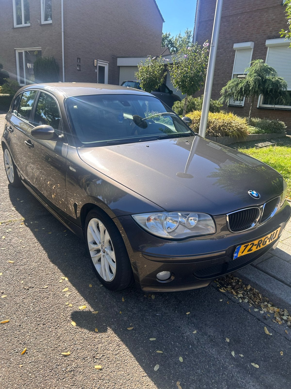 BMW 1-Serie 2.0 118I 2005 Bruin, 1-Serie, Achterwielaandrijving, 1995 cc, Beige
