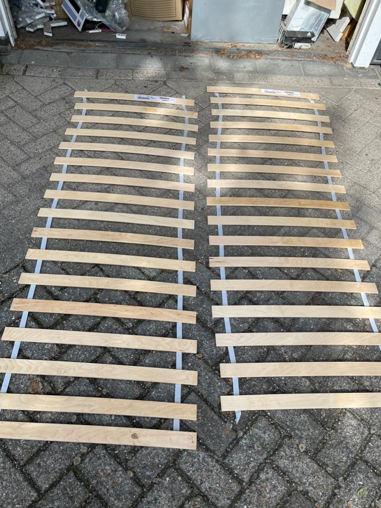 Ikea lattenbodems 2 x 70 x 200 cm, Huis en Inrichting, Slaapkamer | Matrassen en Bedbodems, Ophalen, Eenpersoons, 70 cm of minder