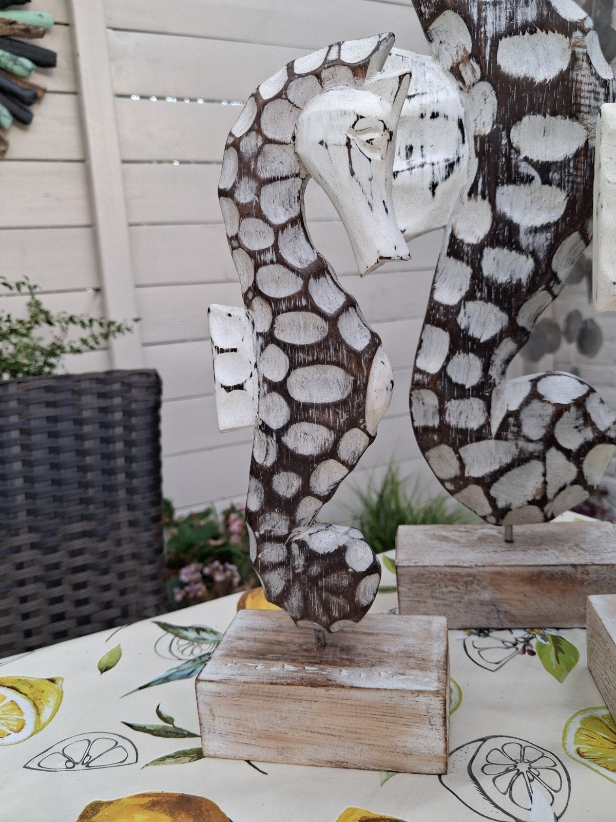 Gave houten zeepaarden op voet set van 3, Ophalen, Nieuw