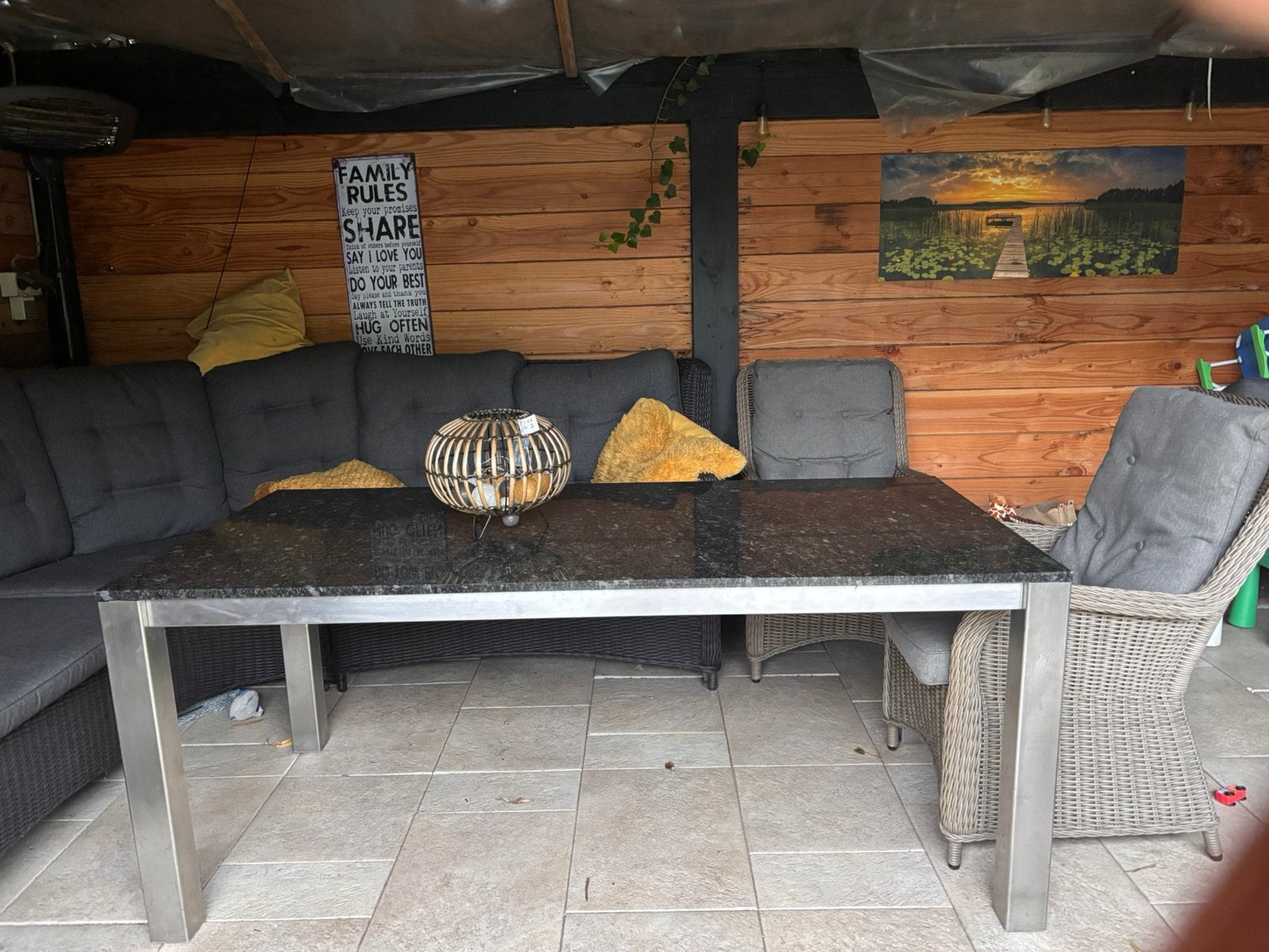 Mooie tuintafel met natuurstenenblad en RVS onderstel, Tuin en Terras, Tuintafels, Ophalen, Zo goed als nieuw, Rechthoekig, Rvs