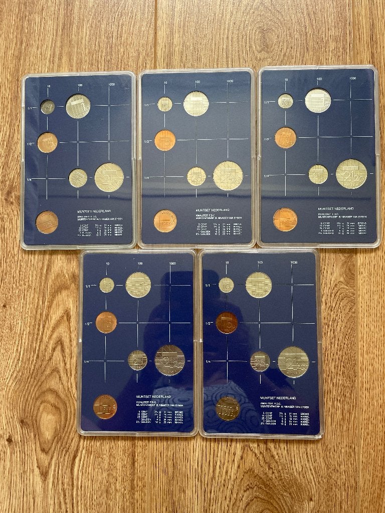 Muntsets FDC Nederland 1982-1986, Ophalen of Verzenden, Nederland, Munten