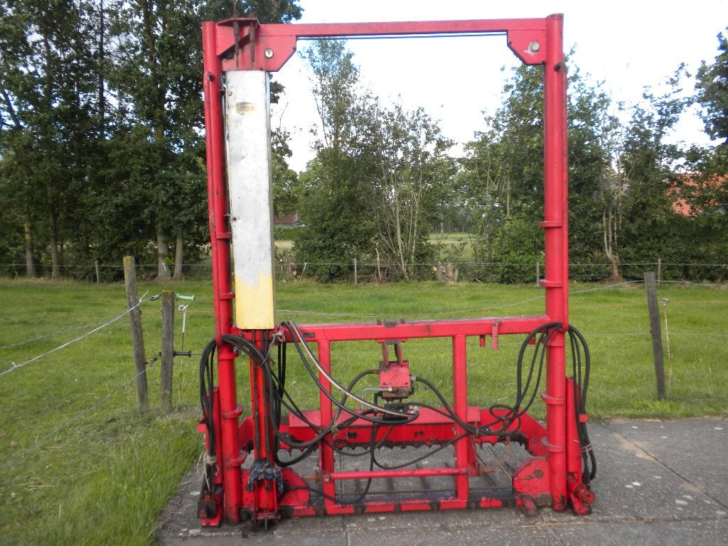 Kuilvoersnijder, Ophalen