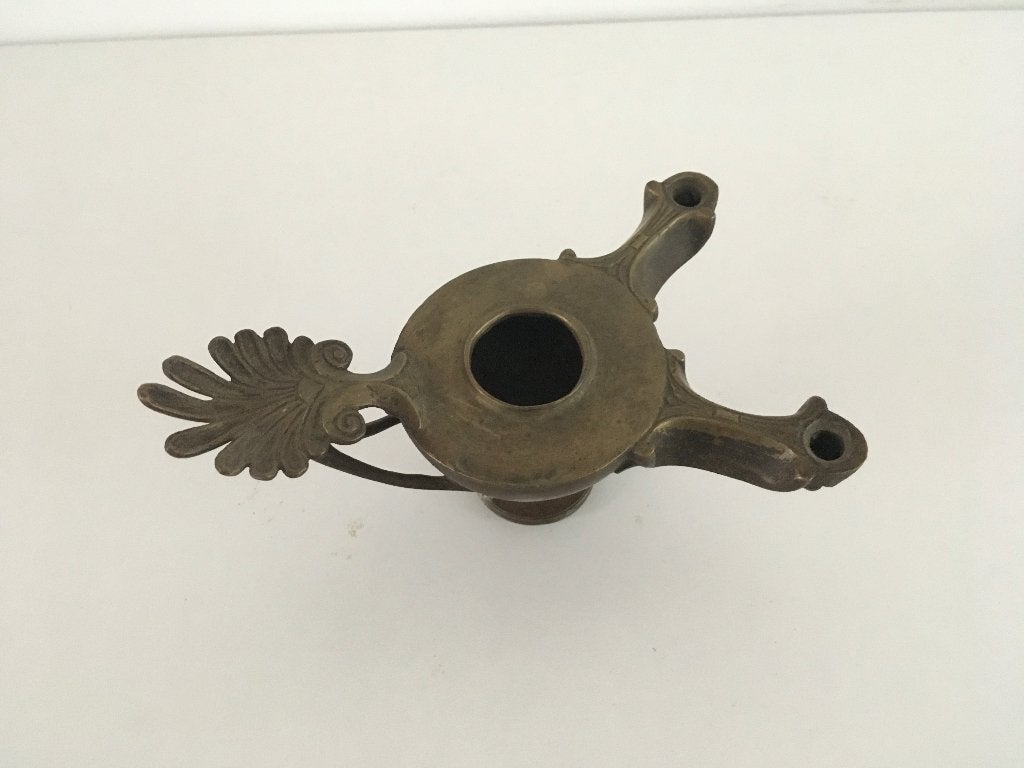 Antiek olielampje, Ophalen of Verzenden, Brons
