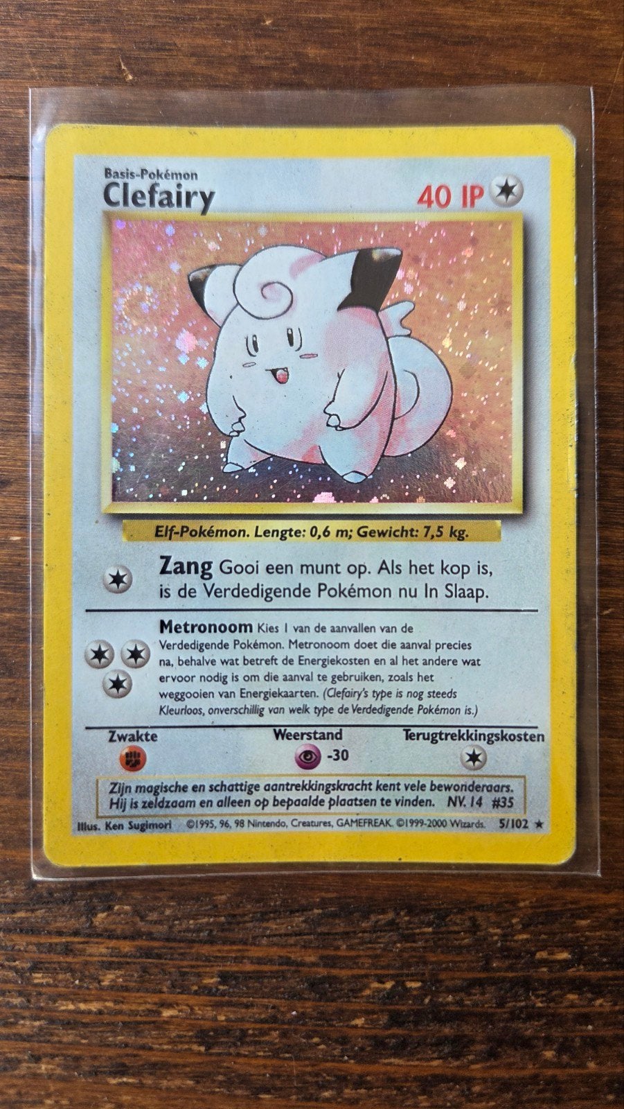 Clefairy 5/102 NL, Hobby en Vrije tijd, Verzamelkaartspellen | Pokémon, Ophalen of Verzenden, Zo goed als nieuw, Losse kaart, Foil