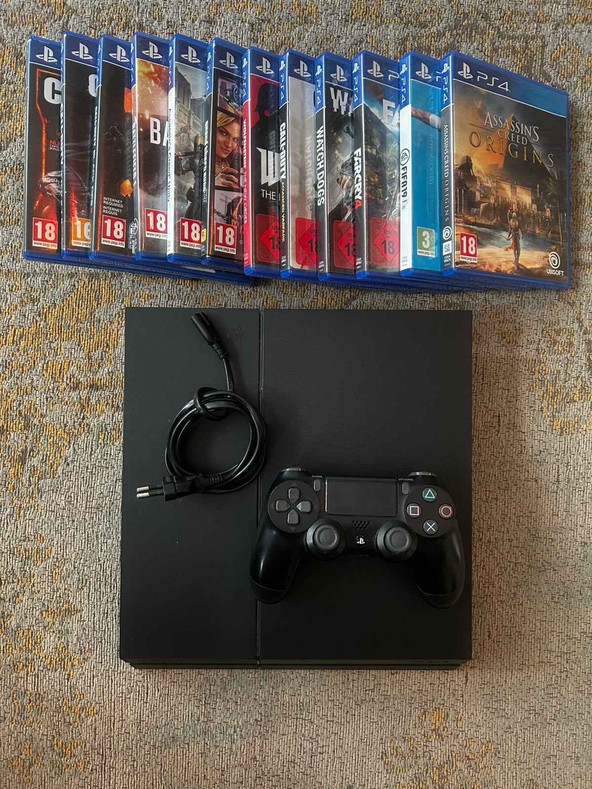 Nette playstation 4 500gb + controller en 12 spellen, Ophalen, Zo goed als nieuw, Met 1 controller, Original