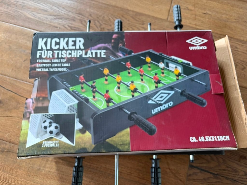 mini- voetbal, -biljart, -Airhockey en -voetbalflipper, Ophalen, Zo goed als nieuw