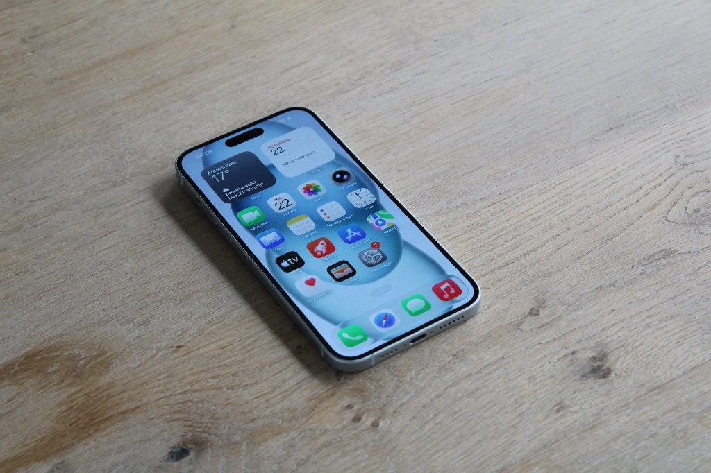 Apple iPhone 15 Plus - 128GB - Blauw | Batterij 100%, Blauw, Refurbished, Ophalen of Verzenden, Zonder simlock