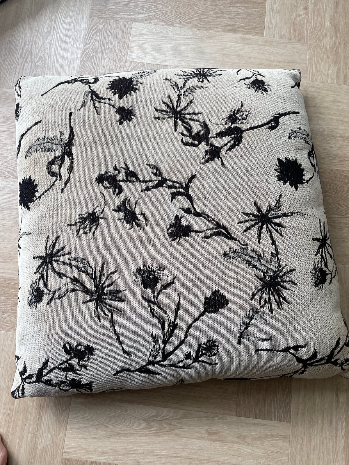 Grondkussen 90x90 Sissy-Boy met bloemenprint, Ophalen, Overige merken, Gebruikt, Meerkleurig