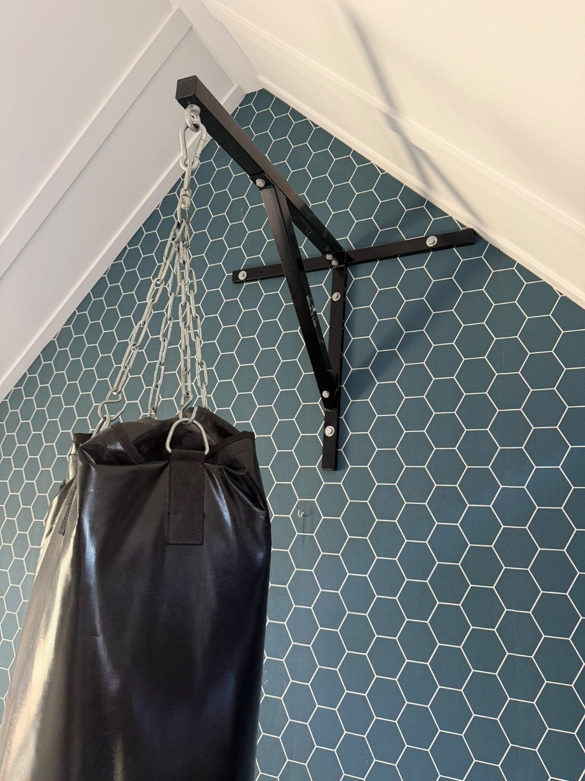Stevige Beugel voor Bokszak - Wandmontage, Sport en Fitness, Ophalen of Verzenden, Gebruikt, Boks-accessoire