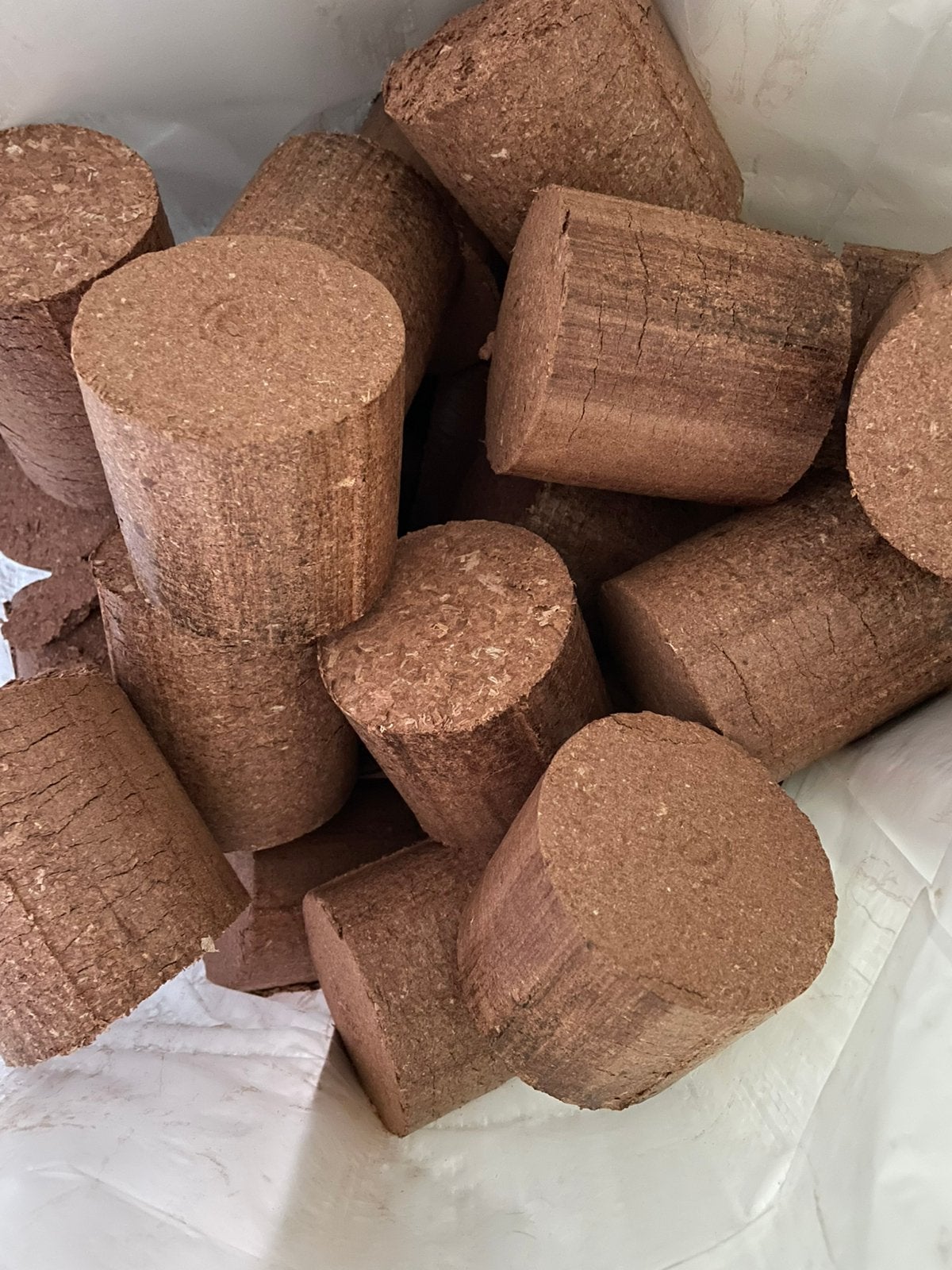 Hard houten briketten, Minder dan 3 m³, Ophalen