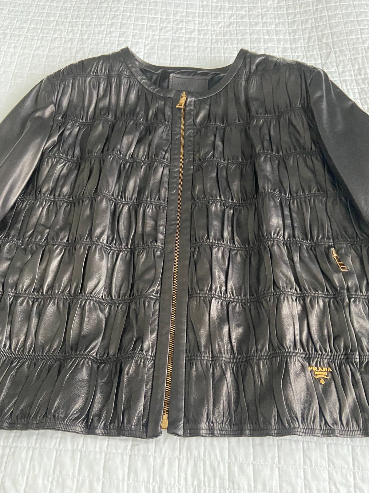 Prada leren jasje.  Nieuw., Prada, Verzenden, Zwart, Maat 42/44 (L)