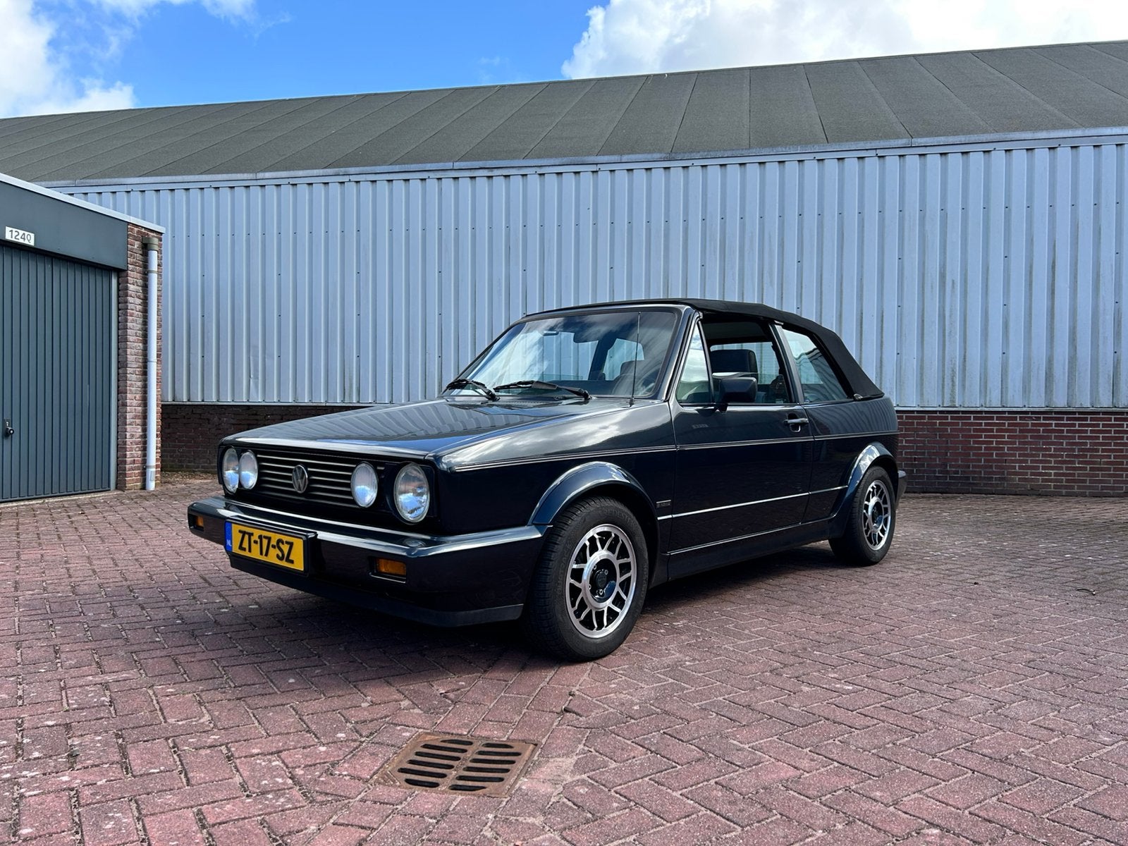 Volkswagen Golf 1.8 Cabriolet 72KW U9 1991 Zwart, Auto's, Volkswagen, Voorwielaandrijving, 4 cilinders, Cabriolet, 1200 kg