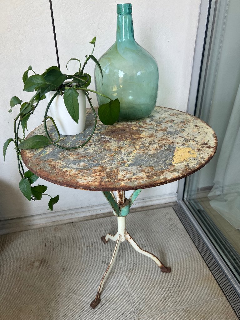 Vintage bistro tafeltje, Tuin en Terras, Tuintafels, Ophalen, Gebruikt, Rond, Metaal