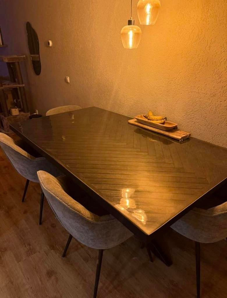 Eettafel, Ophalen, 50 tot 100 cm, Zo goed als nieuw, Vijf personen of meer