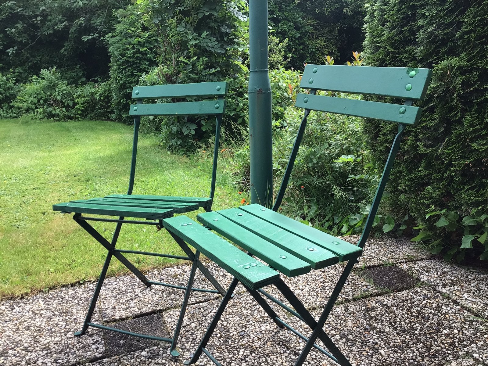 2x INKLAPBARE IJZEREN TUINSTOEL MET HOUTEN ZITTING, Tuin en Terras, Tuinsets en Loungesets, Overige materialen, Zo goed als nieuw