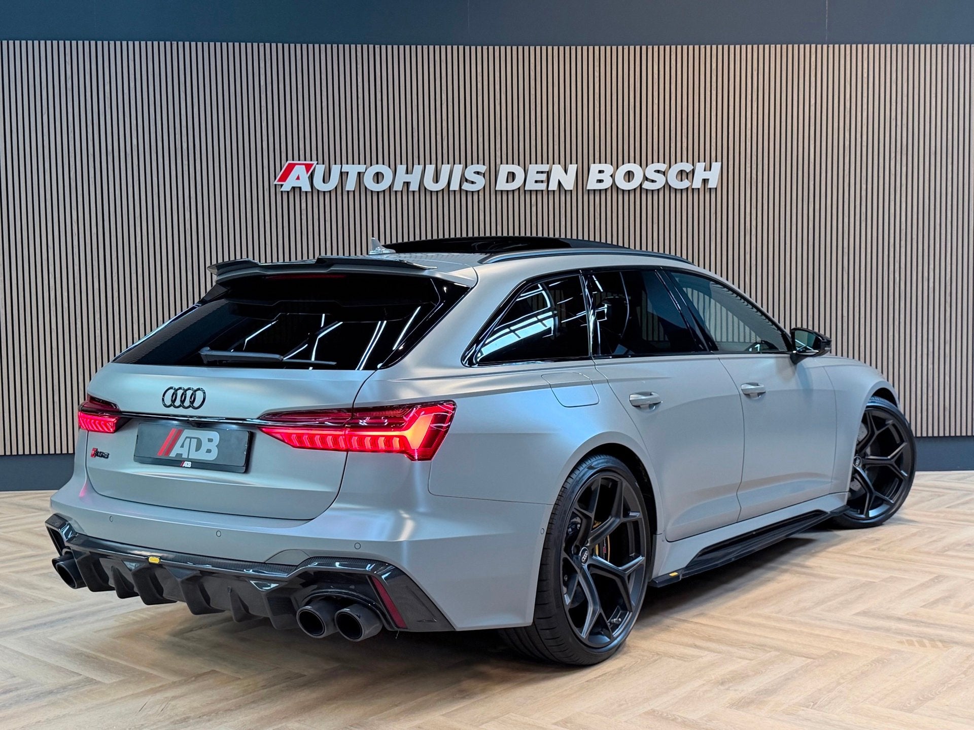 Audi RS6 Avant TFSI Quattro Urban - Keramic - Pano - PPF, Automaat, Gebruikt, 600 pk, RS6