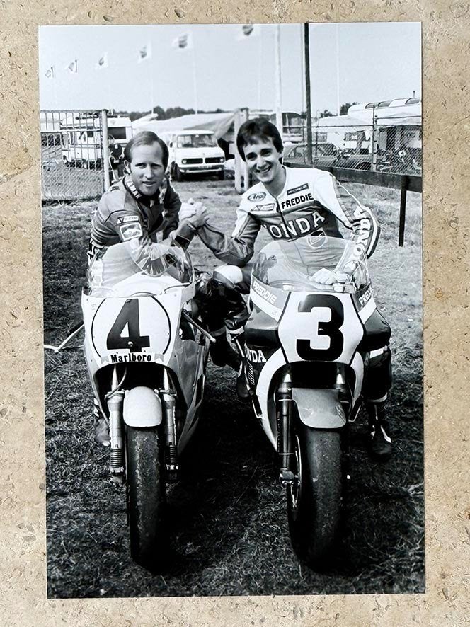 Org z/w foto 20x30 cm Kenny Roberts en Freddie Spencer 1983, Verzenden, Nieuw, Motoren