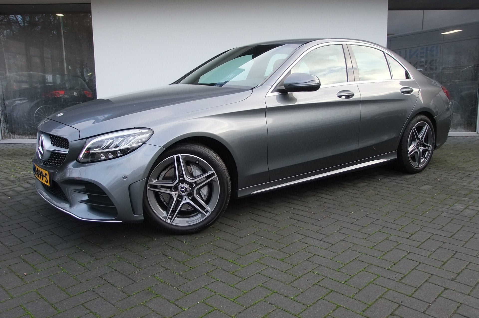 Mercedes-Benz C-Klasse 180 Business Solution AMG / Facelift, Auto's, Euro 6, Sedan, 16 km/l, 5 stoelen