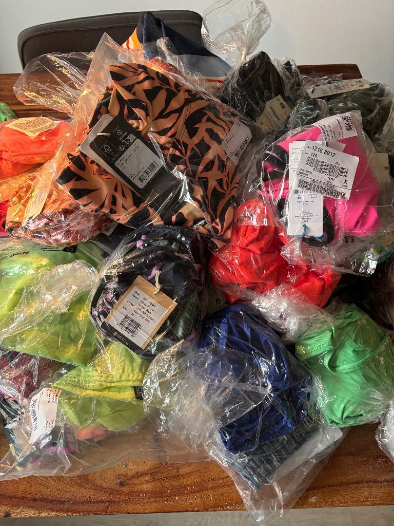 partij nieuwe badkleding O'Neill, Shiwi en Brunotti, Danzigerkade 209 amsterdam, Luxor, Meerkleurig, Ophalen of Verzenden