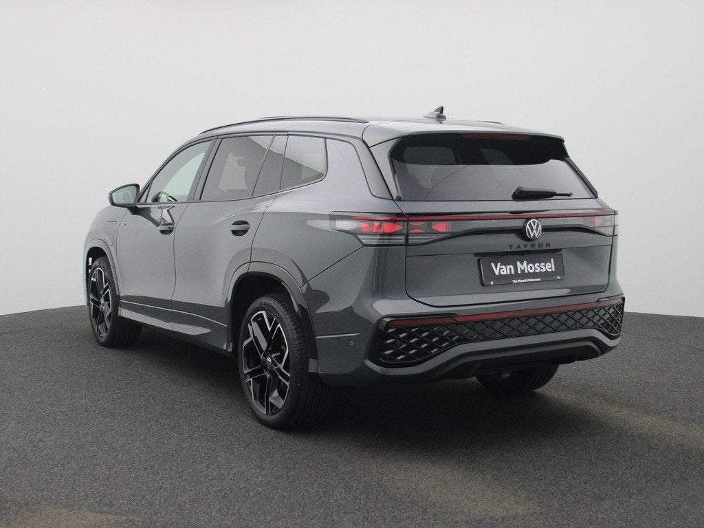 Volkswagen Tayron 1.5 eHybrid R-Line Edition 272 PK| Panoram, Auto's, Volkswagen, 12 maanden, 4 cilinders, 26 kWh, Verblindingsvrij grootlicht