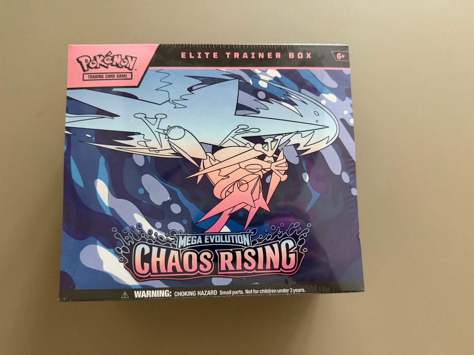 Pokémon TCG: Mega Evolution Chaos Rising Elite Trainer Box, Ophalen of Verzenden, Nieuw, Boosterbox