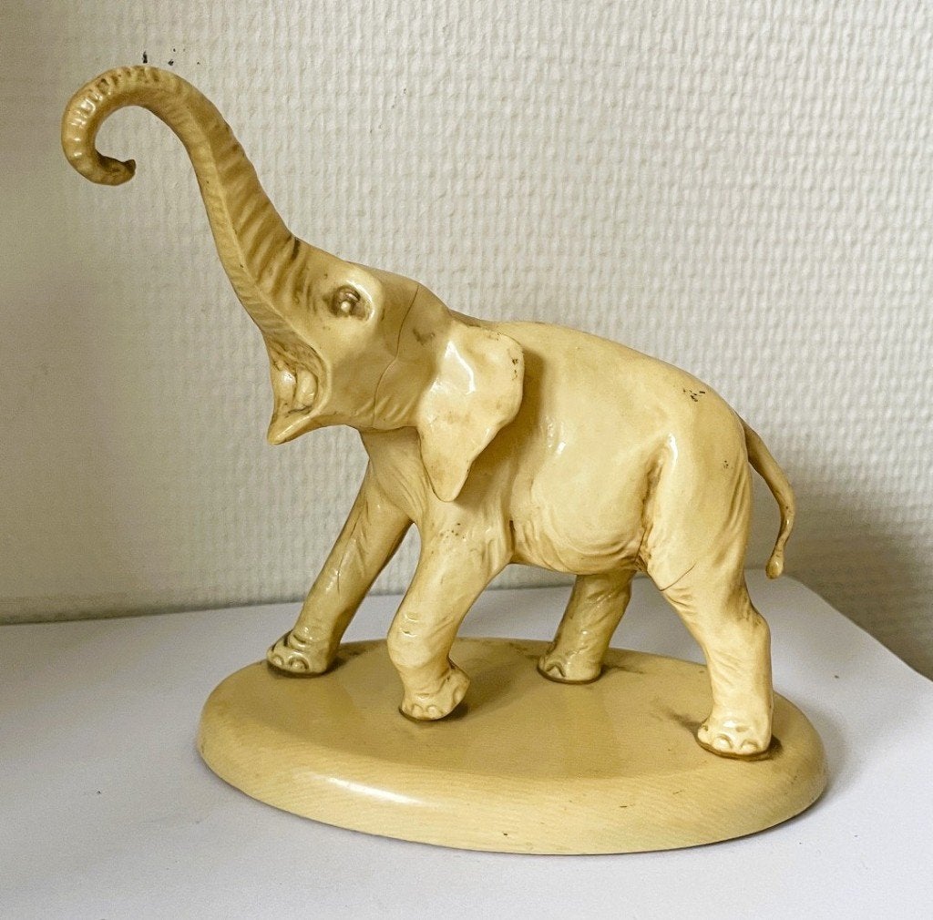 Olifant - antiek beeldje - ivorine / resin, Ophalen of Verzenden