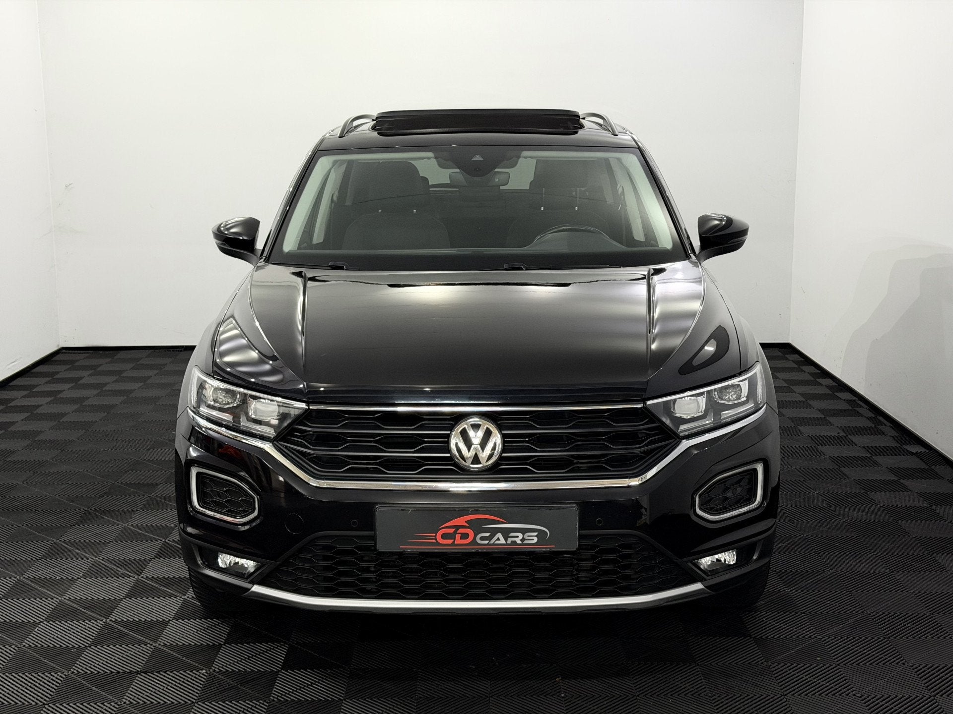 Volkswagen T-Roc 1.5 TSI Style Panoramadak, Camera, Apple ca, Auto's, Stof, Euro 6, 4 cilinders, 150 pk