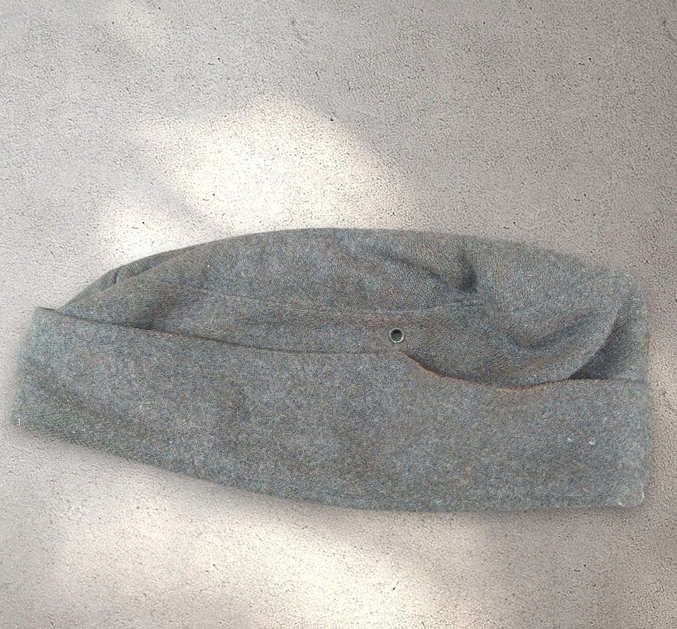 Duitse WO2 DRK schiffchen, Ophalen of Verzenden, Landmacht, Duitsland, Helm of Baret
