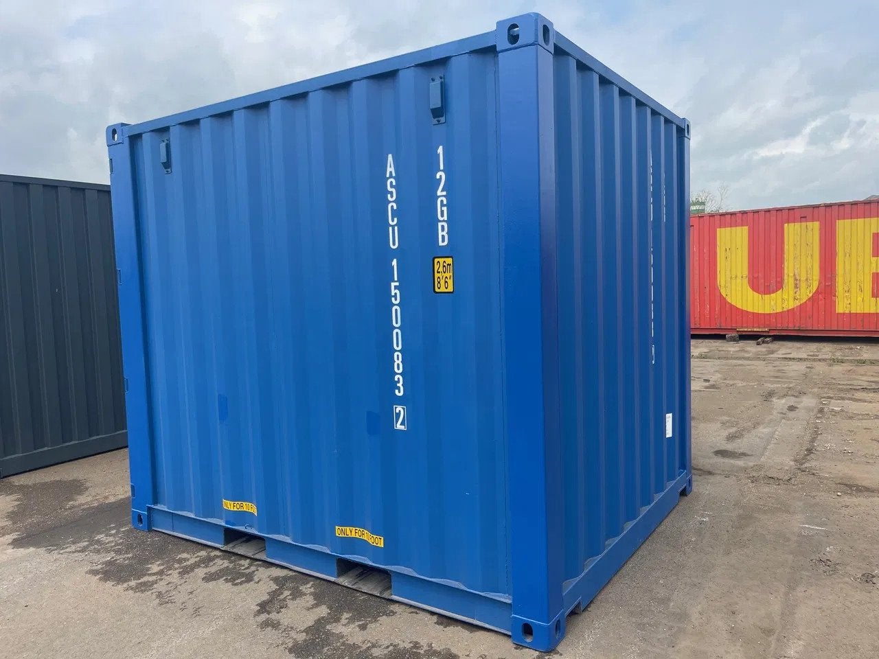 VERNOOY zeecontainer 10FT 150083, Dave Vernooij, Dave@vernooy.nl, Kellensedwarsweg 9
4004JC  Tiel, NL