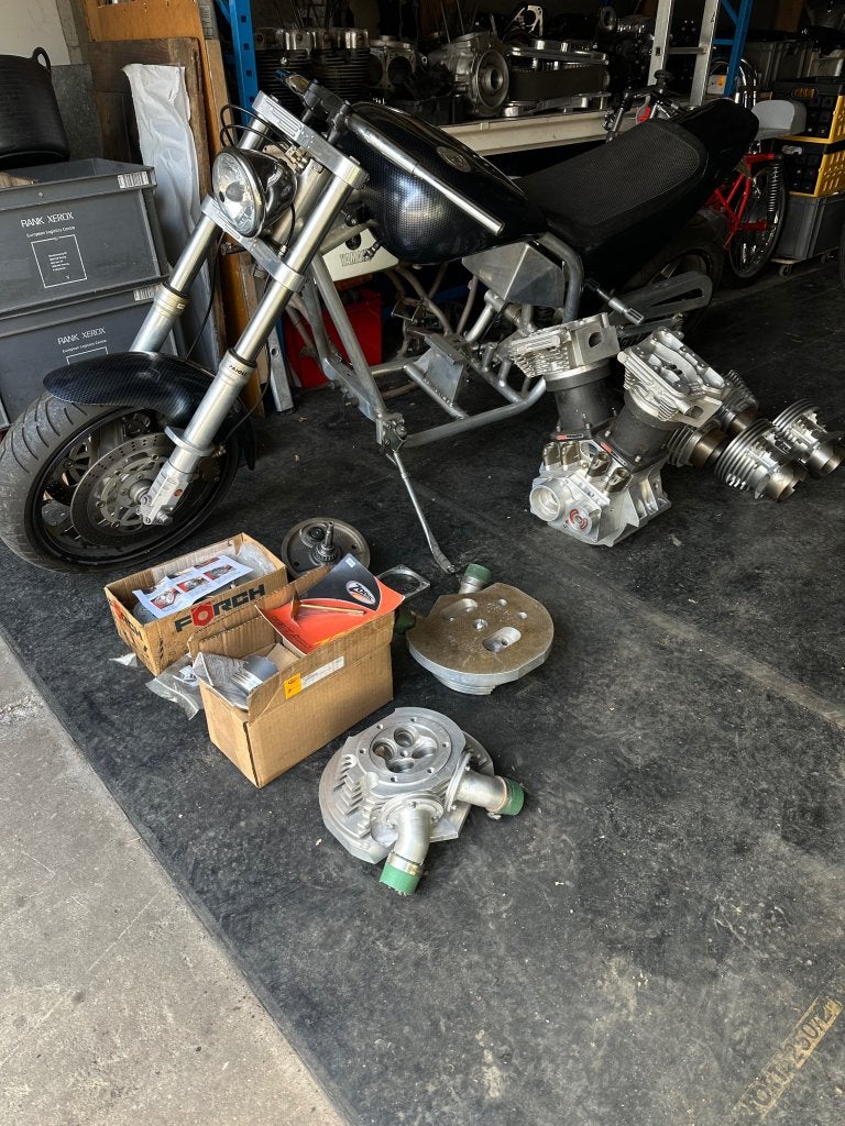 Drag race parts, Gebruikt, Niet ingevuld, Niet ingevuld, Ophalen