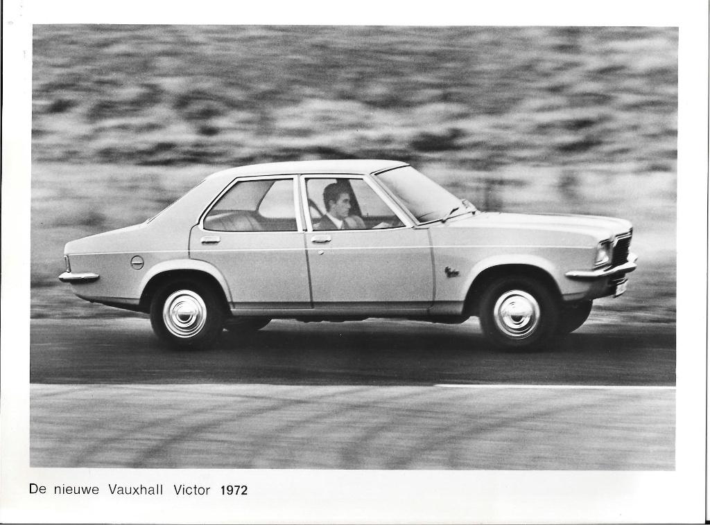 2 persfoto's Vauxhall Victor, 1972, Ophalen of Verzenden, Nieuw, Overige merken