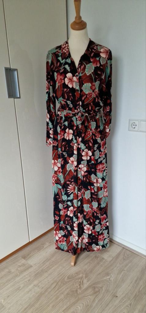 Zwarte King Louie Maxi-jurk met bloemenprint - maat 40, Maat 38/40 (M), Zwart, Ophalen of Verzenden, King Louie