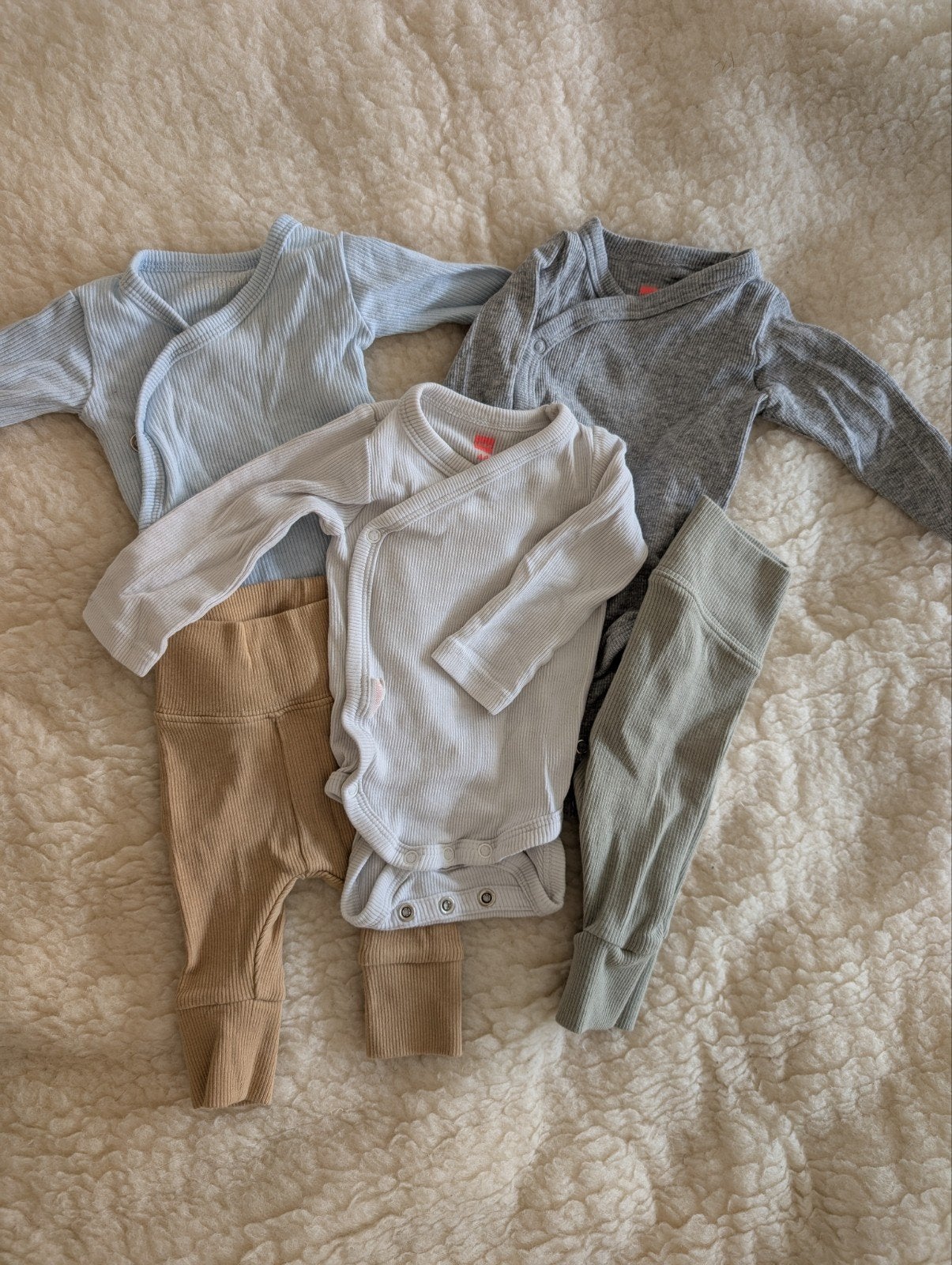 Hema bamboe meegroeileggings en rompers maat 44, Kinderen en Baby's, Babykleding | Prematuur, Nacht- of Onderkleding, Gebruikt