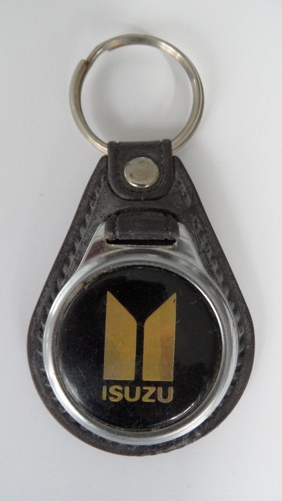 Isuzu oldtimerauto sleutelhanger, Verzenden, Gebruikt, Auto's